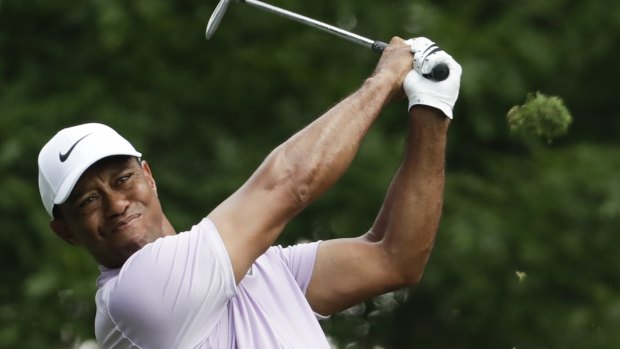 Jack Nicklaus says Tiger Woods could chase down his record of 18 majors.