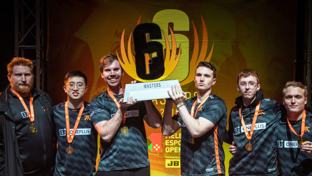 Fnatic took out Orgless to claim the Six Masters final at MEO.