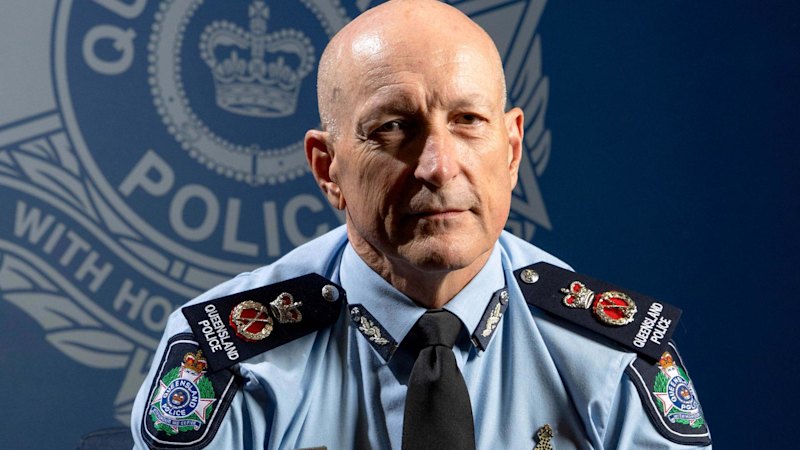 Former police commissioner Steve Gollschewski dies, months after retirement