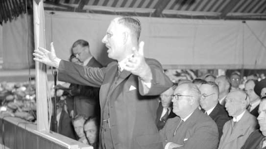 Prime Minister John Curtin addressing a Martin Place war loans rally in 1942. A year later 99 per cent of voters in his seat of Fremantle turned out.