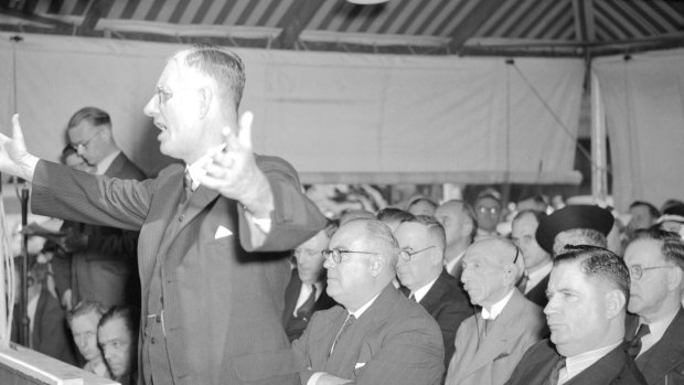 Prime Minister John Curtin addressing a Martin Place war loans rally in 1942. A year later 99 per cent of voters in his seat of Fremantle turned out.