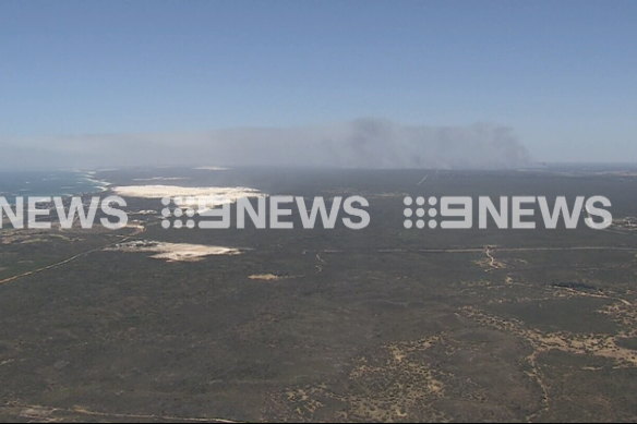 Wedge Island fire, November 26, 2024.