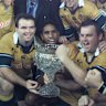 The Wallabies posing with the Tom Richards Cup after being the Lions ion the 2001 series in Sydney.