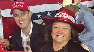 Rinehart with Sam Bjelke-Petersen at a rally for Donald Trump during the 2024 US presidential election campaign.
