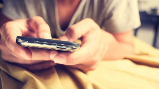 Parents of Tiktok-addicted teens could sue the social media company for tens of thousands of dollars if the law passes. 