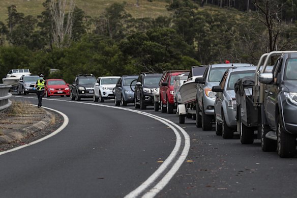 Australia COVID: Victoria facing ‘significant likelihood’ of closing ...