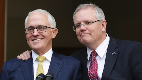 'A few facts': Malcolm Turnbull publicly contradicts Scott Morrison's claims about Bali mission