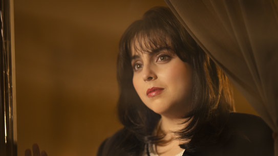 Beanie Feldstein as Monica Lewinsky in Impeachment: American Crime Story.