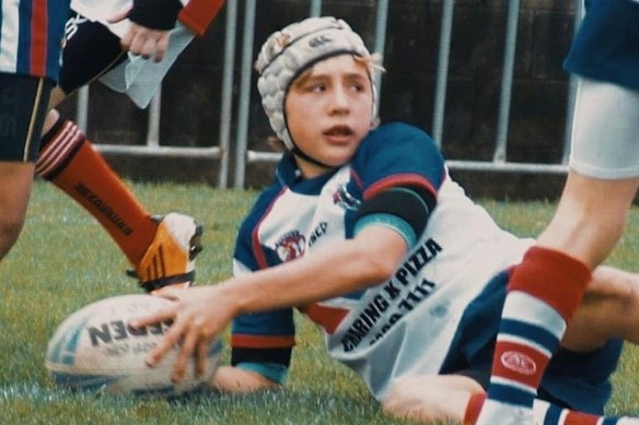 Victor Radley scores for the Clovelly Crocodiles.