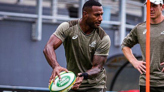 Suliasi Vunivalu at his first Wallabies training session on Thursday. 