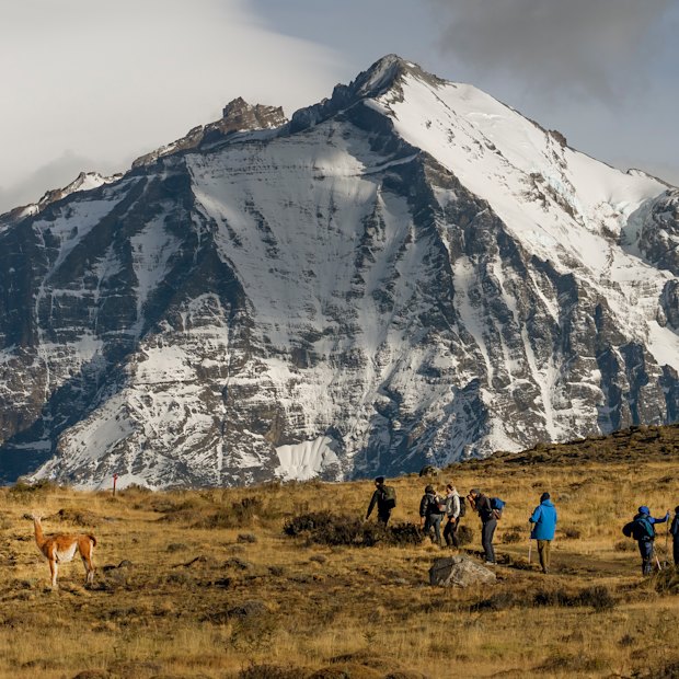 On the hiking trail from Tierra Patagonia.