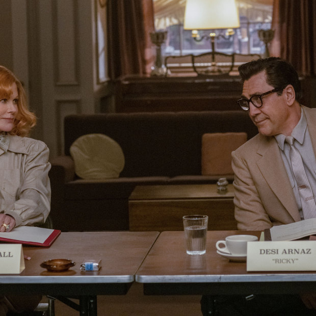 Nicole Kidman as Lucille Ball and Javier Bardem as Desi Arnaz in Being the Ricardos.