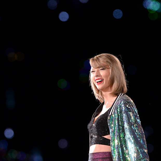 Taylor Swift at Suncorp Stadium on December 5, 2015.