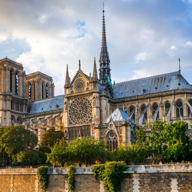 Notre-Dame, viewed from the south. Many major monuments were built to please our ears. “The experience of the space of worship brought together all the senses, sight and hearing,” says one historian.