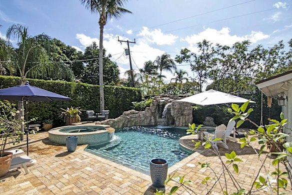 Al Muderis’ new swimming area with grotto.
