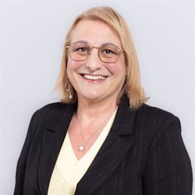 Deputy Mayor Lisa Bentley has urged locals to attend the Hobsons Bay council meeting on Tuesday.