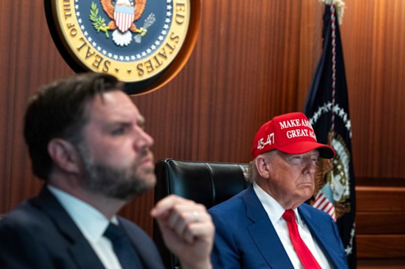 O presidente Donald Trump e o vice -presidente JD Vance.