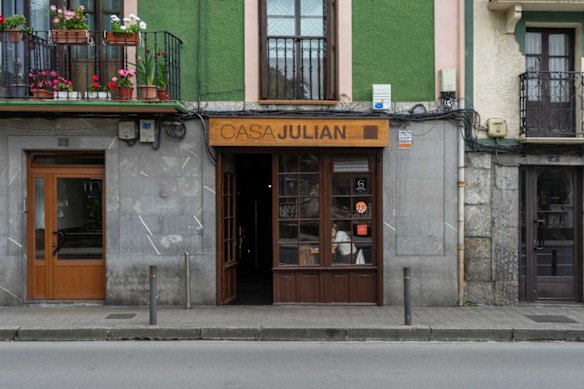 Tolosa’s renowned Casa Julian.