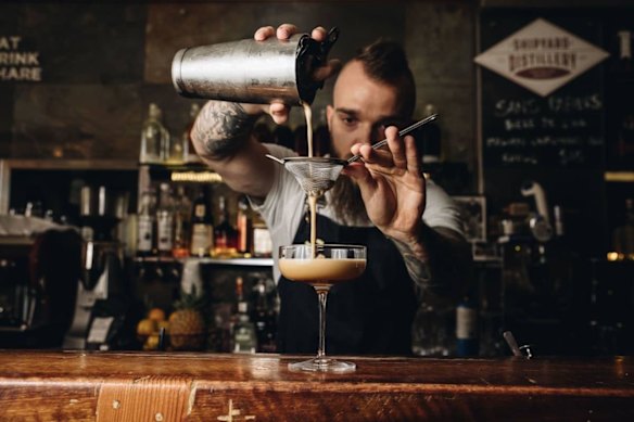 Bar Toto has a three-hour-long happy hour. 