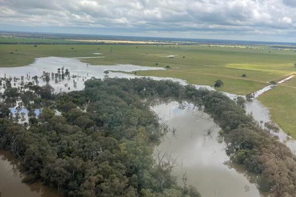 Flooding at Claremont and Lucerne Valley (south-west of Nyngan NSW). 