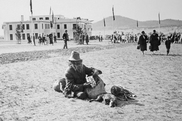 Jimmy Clements, known as “King Billy”, wasn’t a<em></em>bout to obey police instructions to leave the opening of Australia’s first parliament house.