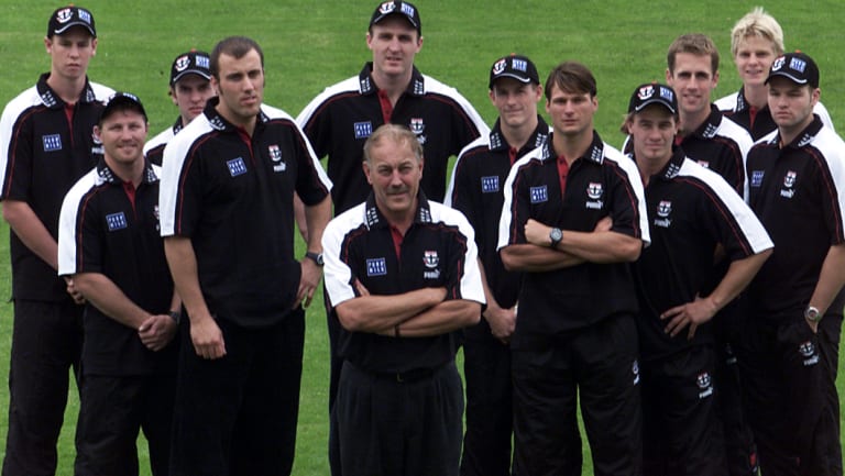 Malcolm Blight and St Kilda's new players and coaches in 2001.