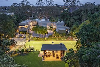 78 Jilba Street, Indooroopilly sold for $12 million.