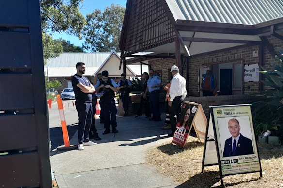 Police at the Casula Community Center pre-voting station.