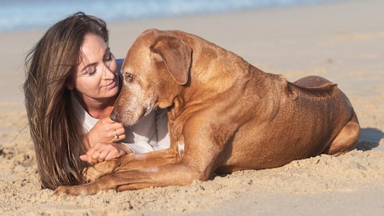 Georgina with her 12-year-old rhodesian ridgeback Vegas in the Compass special Goodbye My Dog.