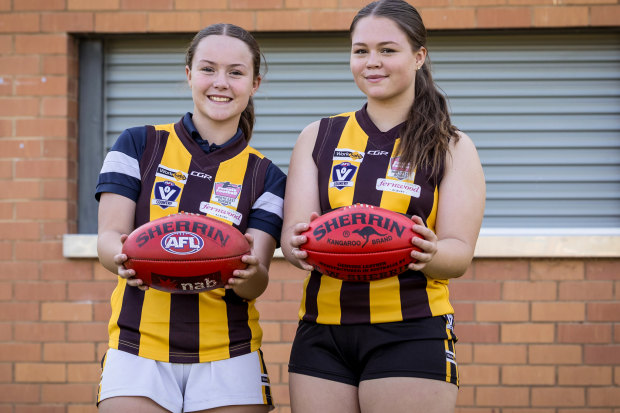 Cobram sisters Isabelle and Willow Foster play for Wangaratta.