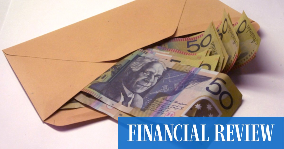 Retail buyers, road train drivers and insurance assessors among 30 occupations to join list of jobs with $100,000 salaries, Seek data shows - Vimarsana News
