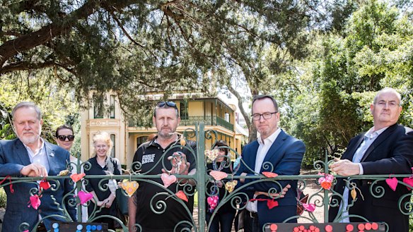 Shooters, Fishers and Farmers MP Robert Borsak, Darren Greenfield CFMEU NSW Construction Secretary, David Shoebridge and Labor's Walt Secord at the gates of Willow Grove.
