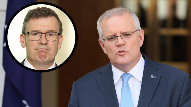PM says Alan Tudge still in cabinet despite standing aside from ministerial role