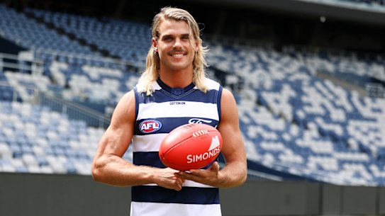 New Cat Bailey Smith.