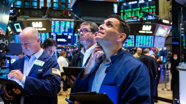 Energy stocks decline as Wall Street rate concerns weigh on ASX