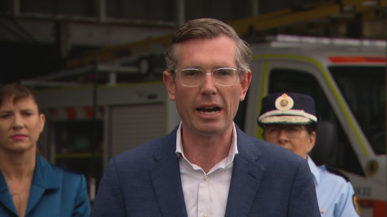 NSW Premier Dominic Perrottet and NSW Health Minister Brad Hazzard at press conference updating COVID-19 quarantine.