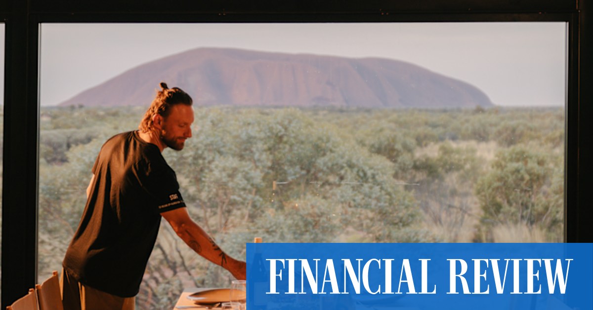 Ten years ago, Brett Godfrey and his airline CEO rival Geoff Dixon got together to start a luxury walk to Uluru. It will finally start next week.