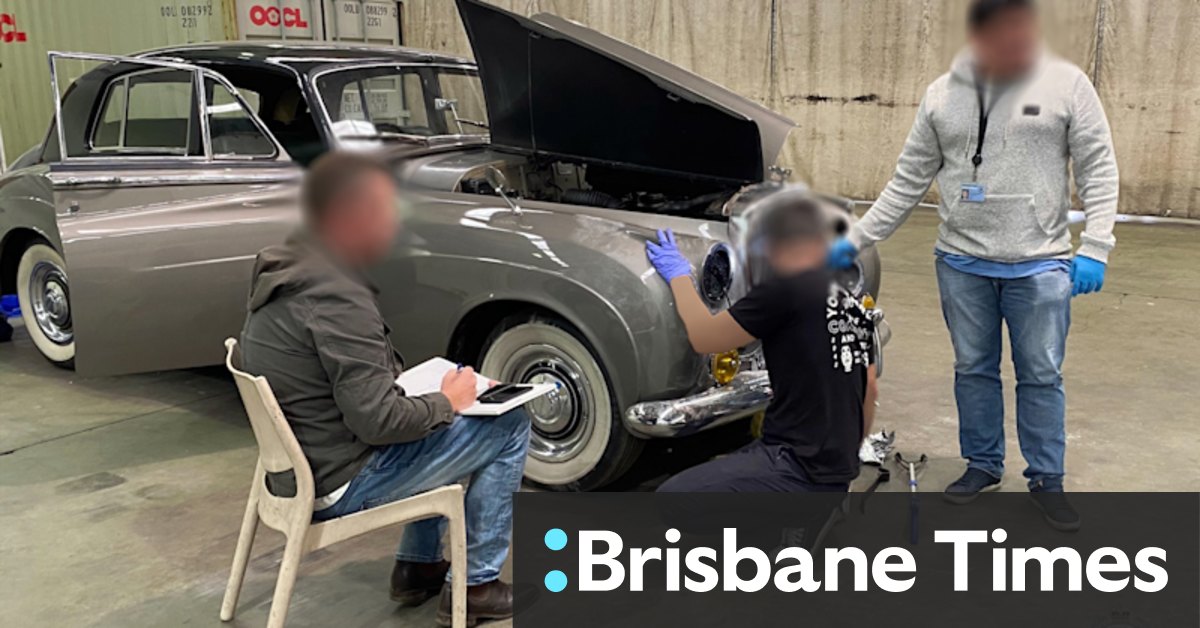 Drugs: Cocaine, meth worth $150 million found inside vintage Bentley at border - Vimarsana News