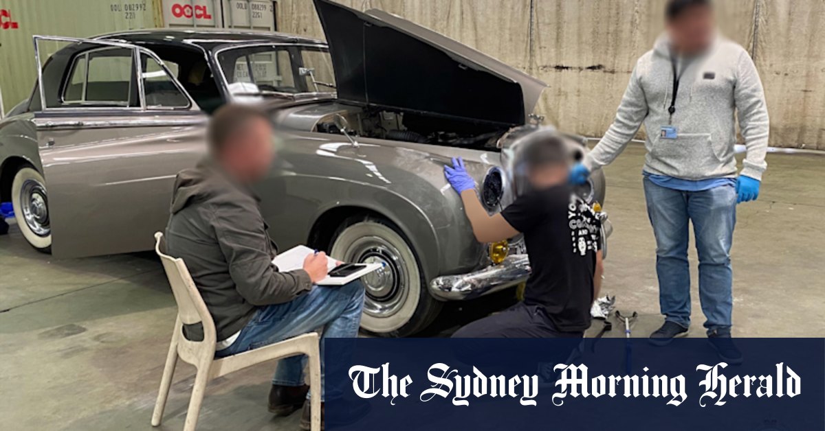 Drugs: Cocaine, meth worth $150 million found inside vintage Bentley at border - Vimarsana News