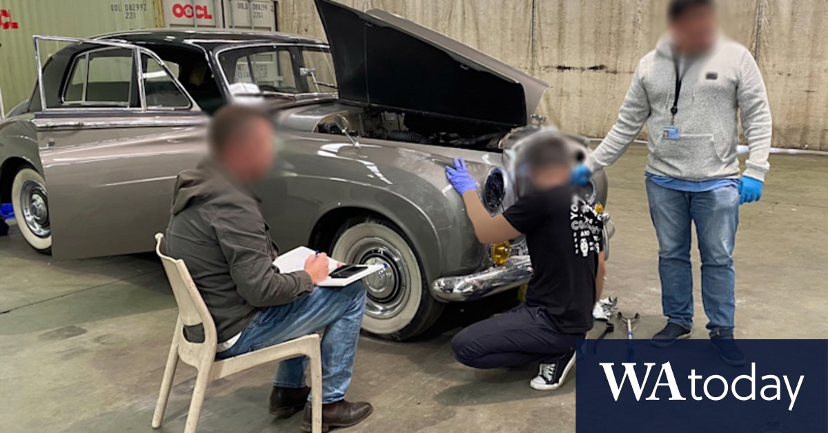 Drugs: Cocaine, meth worth $150 million found inside vintage Bentley at border - Vimarsana News