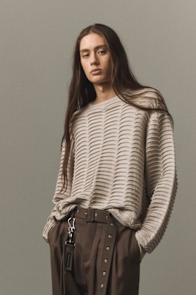 The “Vertebrae” roll knit by Strateas Carlucci.