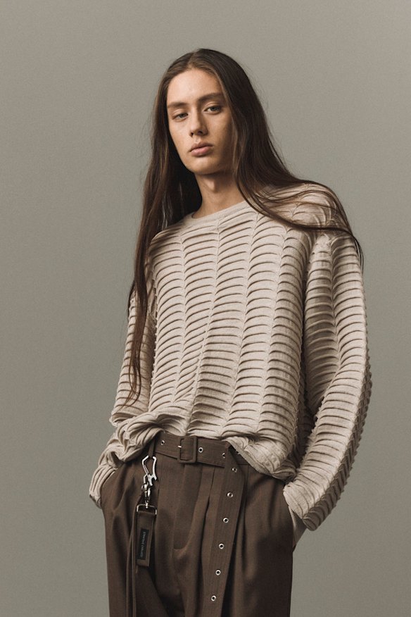 The “Vertebrae” roll knit by Strateas Carlucci.