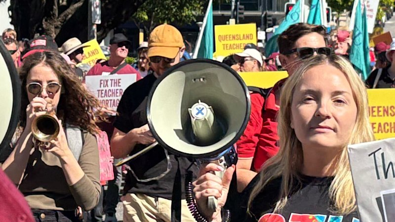 State school teachers secure interim pay rise amid unresolved pay dispute