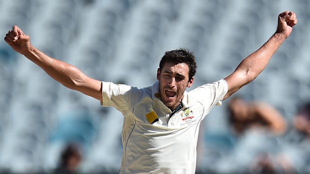 Mitchell Starc celebrates a last-day wicket in 2016.