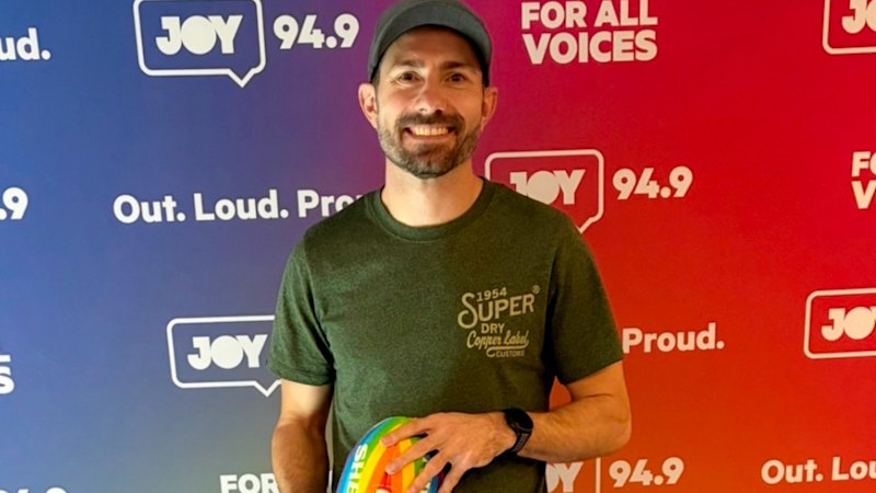 Former Brisbane Lion, SAFNL great Leigh Ryswyk becomes first past or present player to come out as gay