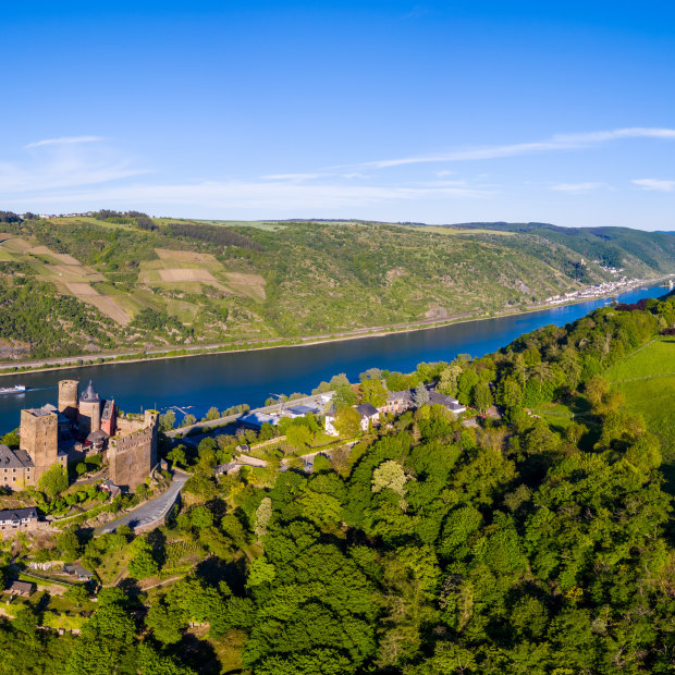 The mesmerising prettiness of the Rhine.