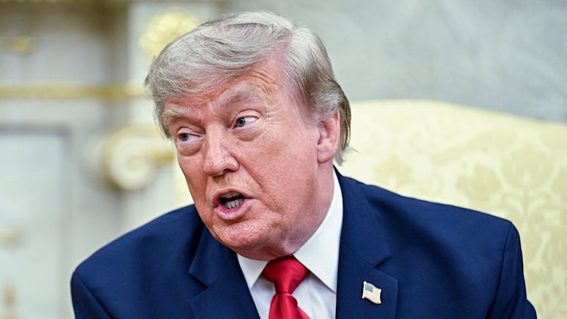 Donald Trump abandona plano de pedágio de 20% para o Estreito de Ormuz