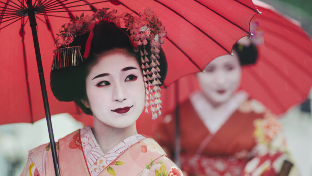 Over-tourism: Kyoto’s historic geisha district imposes no-go areas for sightseers