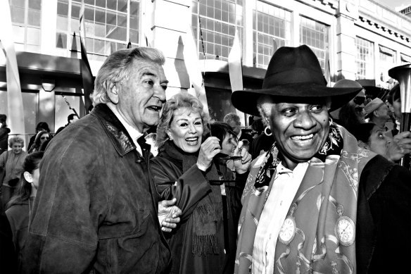 Bob Hawke with the chair of the Reconciliation Council, Evelyn Scott, at the start of the march for reconciliation across the Sydney Harbour Bridge on May 28, 2000.
