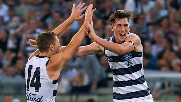 Youngsters help Cats topple Pies